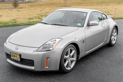 View all 33 photos Used 2003 Nissan 350Z Enthusiast. . Nissan 350z 2003 for sale